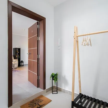 3br Penthouse With Huge Terrace - Sliema, Triq Trofimu Апартаменты Слима