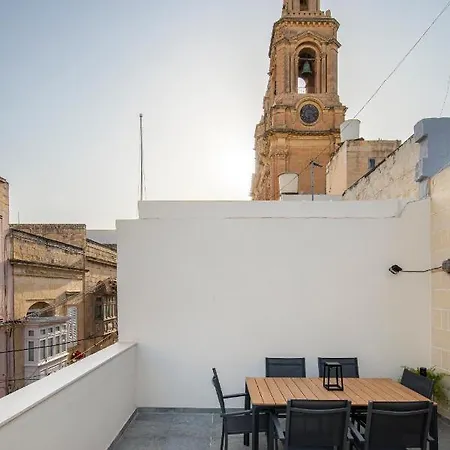 3br Penthouse With Huge Terrace - Sliema, Triq Trofimu