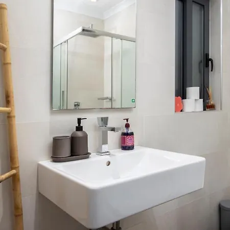 3br Penthouse With Huge Terrace - Sliema, Triq Trofimu Apartament