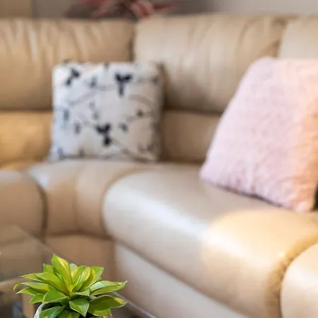 Apartment 3br Penthouse With Huge Terrace - Sliema, Triq Trofimu