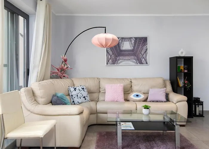 3br Penthouse With Huge Terrace - Sliema, Triq Trofimu Apartment Sliema