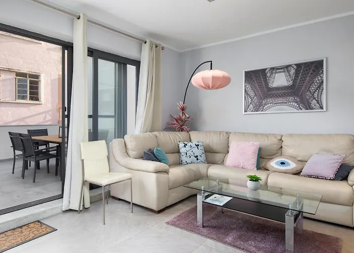 3br Penthouse With Huge Terrace - Sliema, Triq Trofimu Sliema