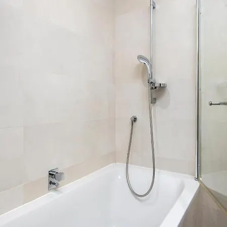 3br Penthouse With Huge Terrace - Sliema, Triq Trofimu Lägenhet